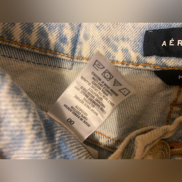 AÉROPOSTALE Mom Jeans - Picture 3 of 3